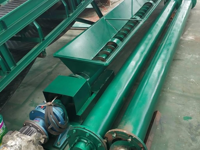 垂直螺旋式輸送機